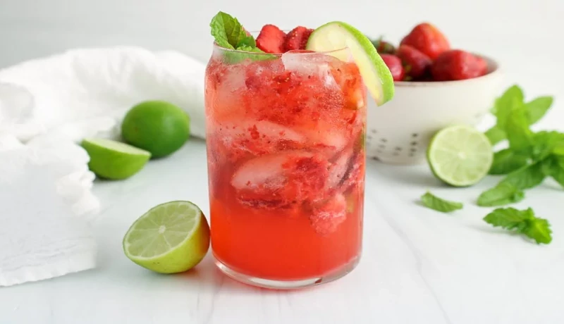 StrawberryBasilMojito